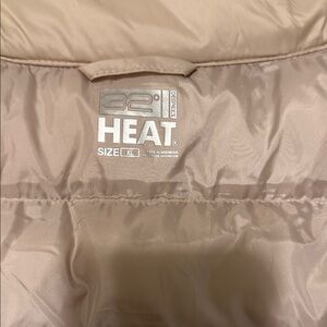 32 Degrees Heat Light Beige vest